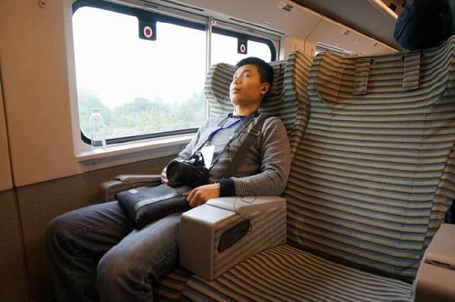 China high speed train first class seat