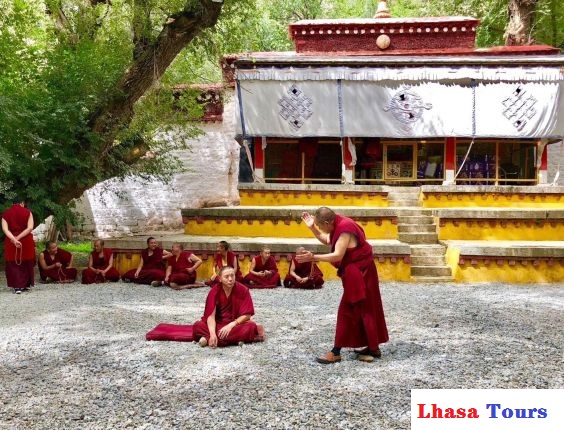 Debates at the Sera Monastery