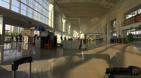 Shanghai West Railway Station Waiting Room